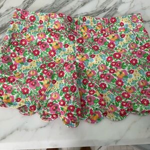 Lilly Pulitzer Floral Scallop Hem Shorts - Pink Multi Size 2
